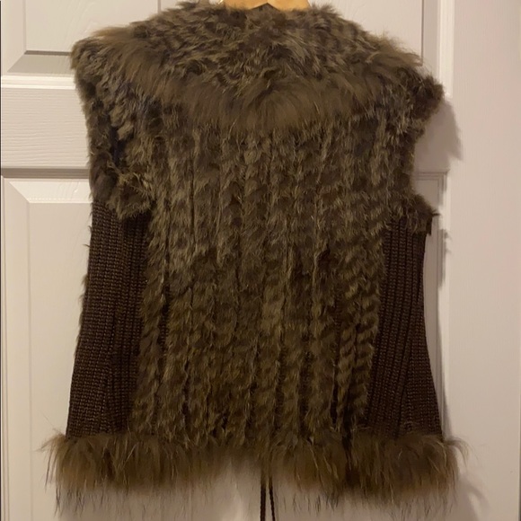 Beautiful Rex Rabbit fur vest. - Picture 3 of 5
